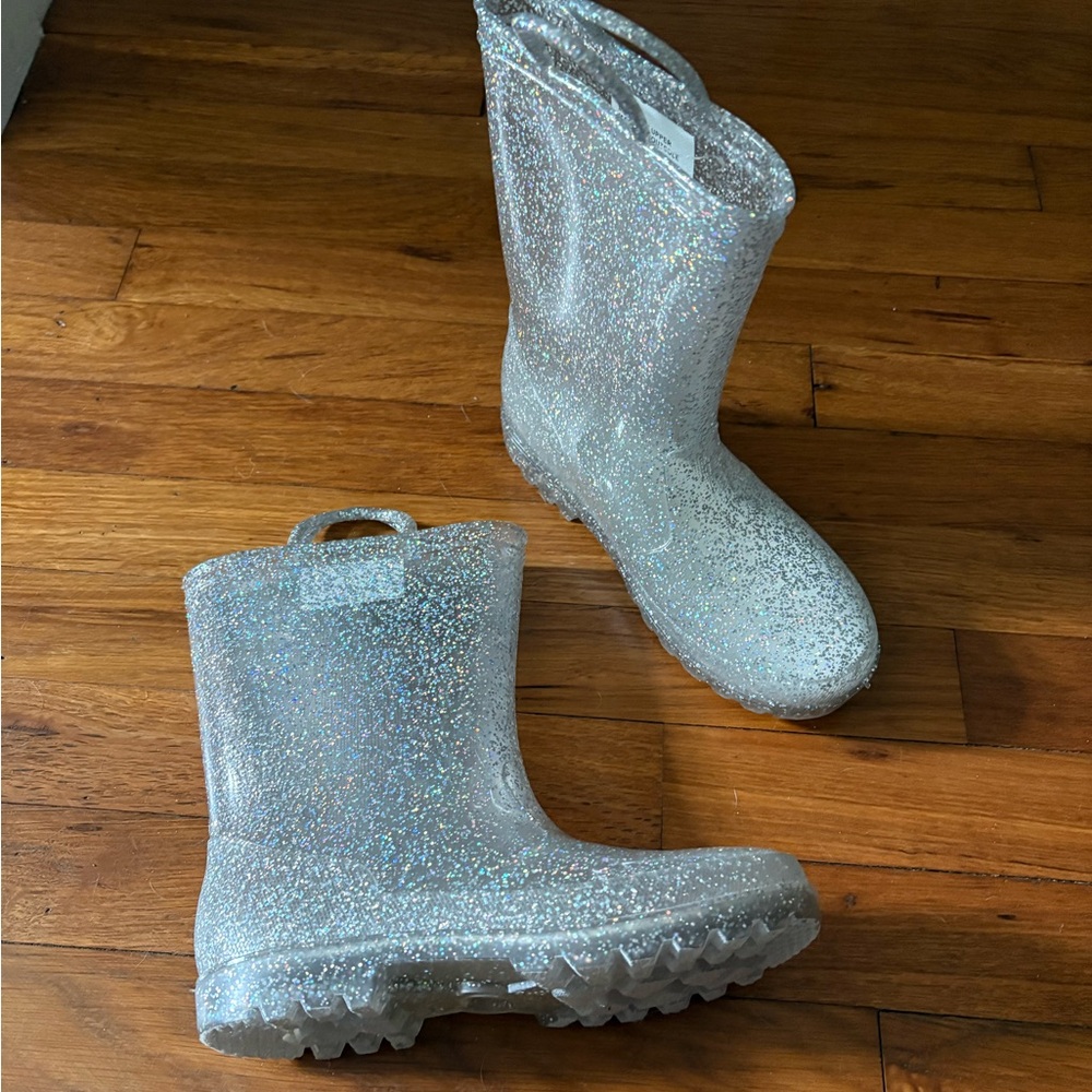 Girls rainboots size 2